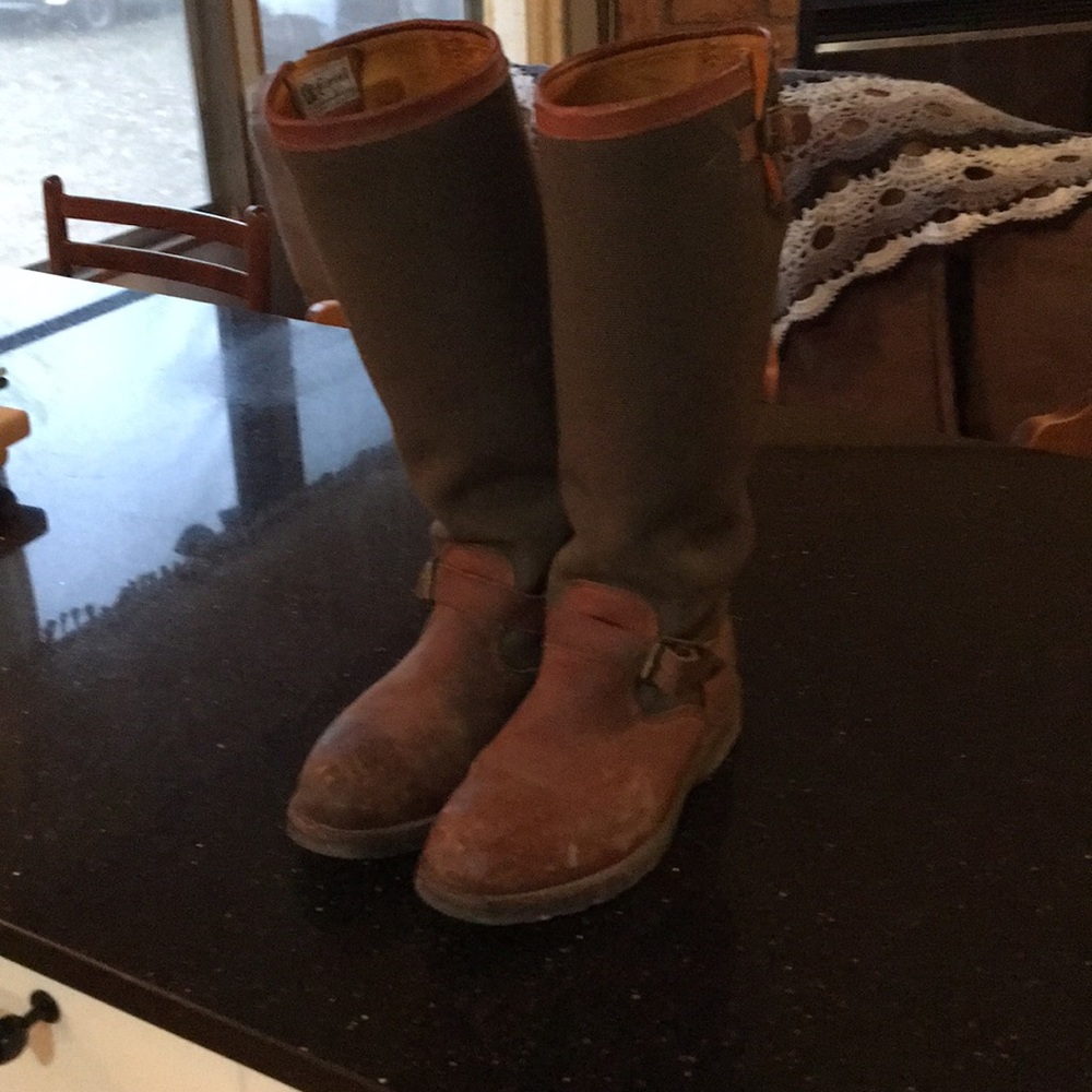 Chippewa size eight men